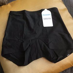 Bare Necessities Smoothing Panty